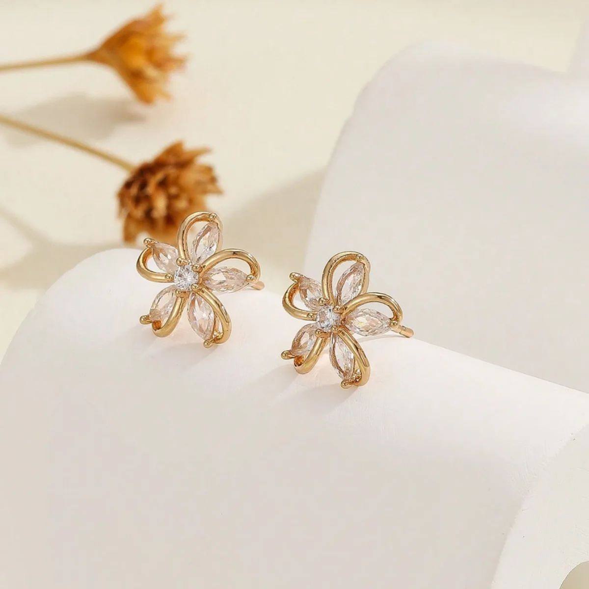 Brinco Floral Grace